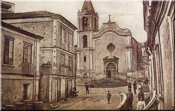 LA CHIESA VISTA DALLA VIA GATTO 1920.jpg